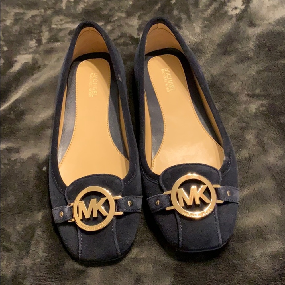 NWOT! Michael Kors Navy Suede Leather Flats